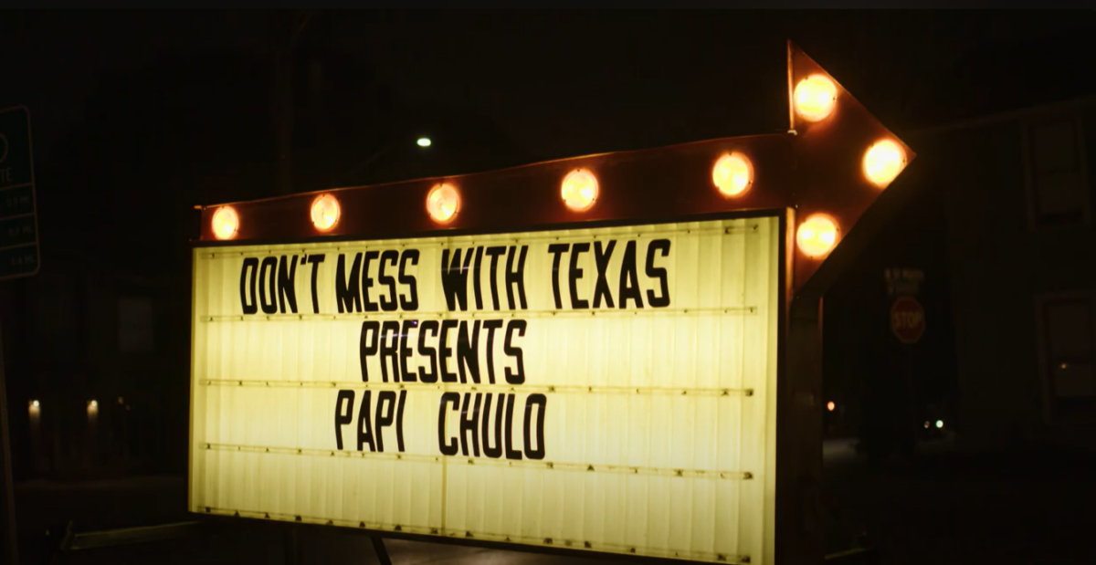 Don't mess with Texas Song Search winner Papi Chulo performs original song.